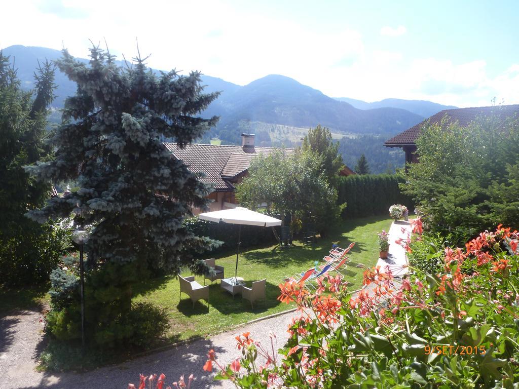 Villa Mirabell Cavalese Quarto foto